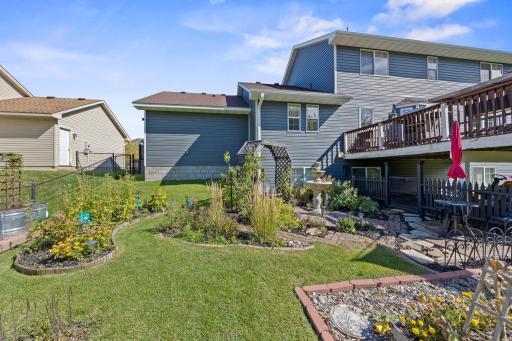 2211 Saddlebrook Road, Buffalo, MN 55313