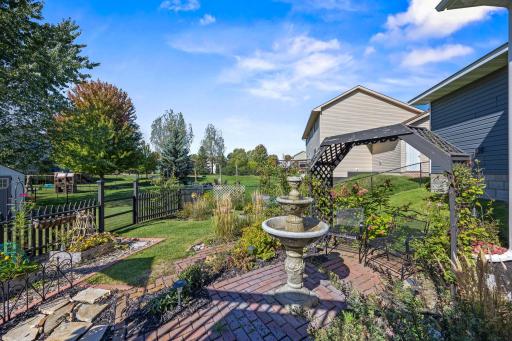 2211 Saddlebrook Road, Buffalo, MN 55313