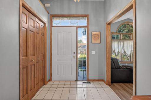 2883 Duluth Street, Maplewood, MN 55109