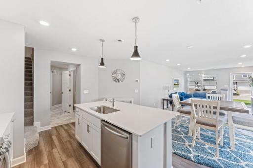 21902 Denton Avenue, Farmington, MN 55024
