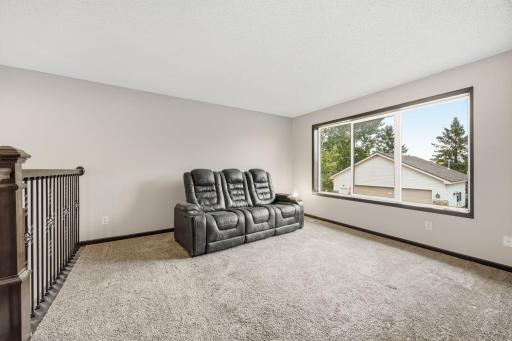 4442 Eakern Circle NE, Monticello, MN 55362