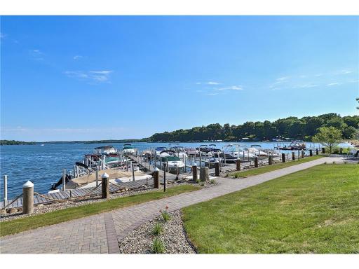 2670 Commerce Boulevard, 106, Mound, MN 55364
