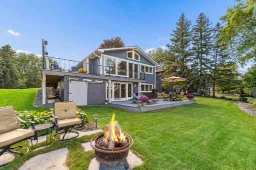 Great lawn space to play games