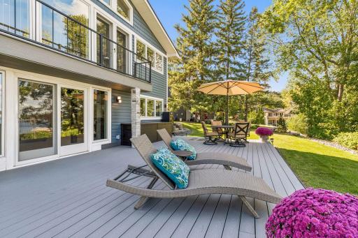 Large Deck area for the daytime sunshine and evening shade
