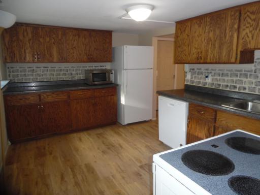 132 6th Street SW, Forest Lake, MN 55025