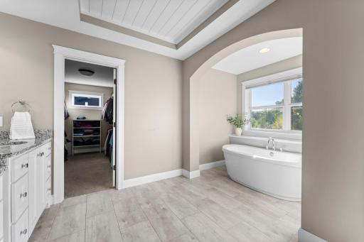 105-web-or-mls-12777 Cedar Ridge Ln N-105 (2).jpg