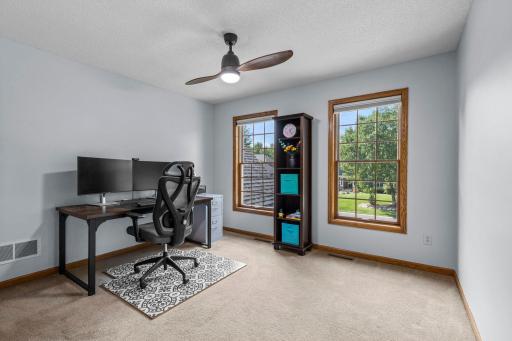 11542 Avery Drive, Inver Grove Heights, MN 55077