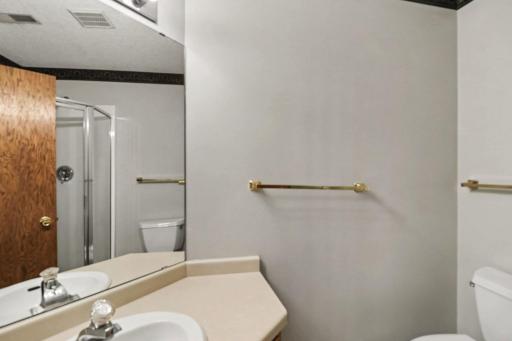 2nd 3/4 bath
