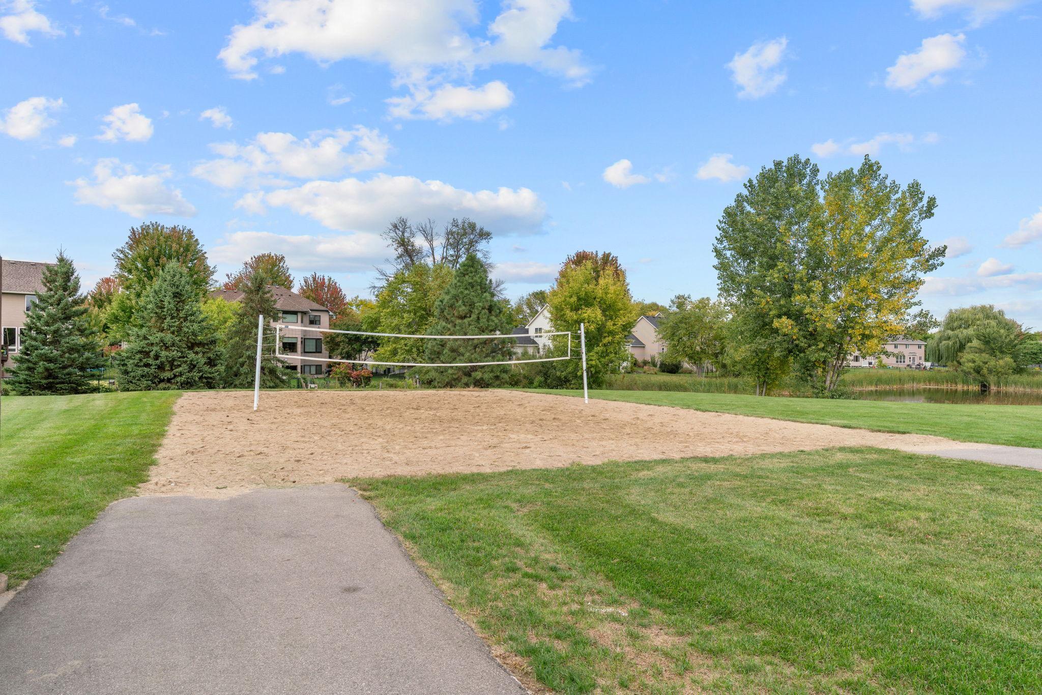 18-web-or-mls-4796 Merganser Dr-18.jpg