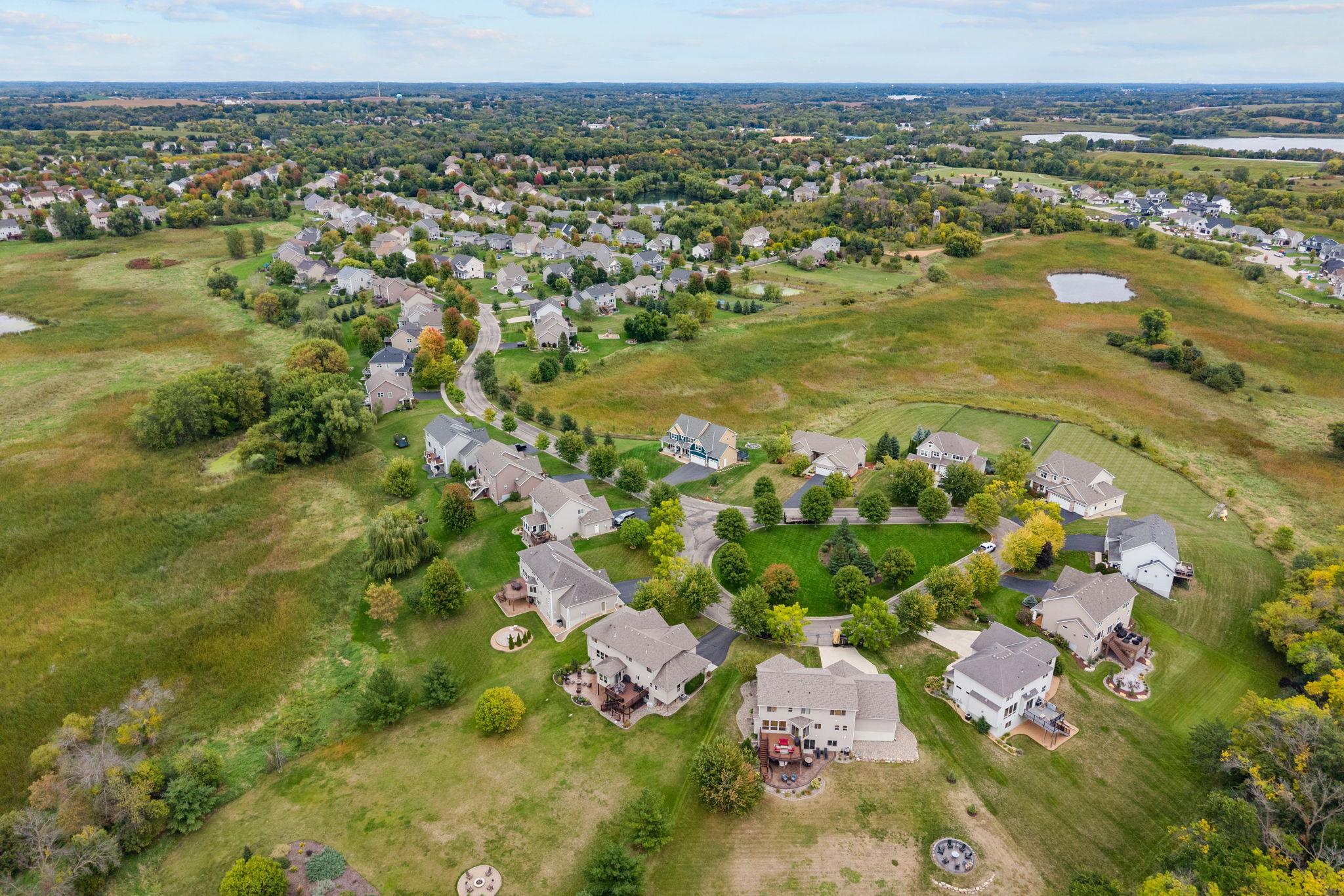 32-web-or-mls-4796 Merganser Dr-32.jpg