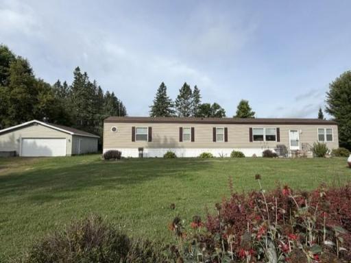 New shingles in 2019, New Air and Furnace in 2025