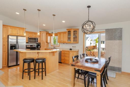 802 18th Avenue W, West Fargo, ND 58078
