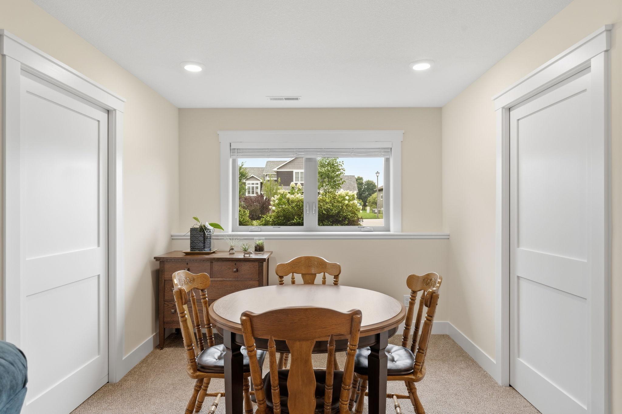Family Room/Rec Area