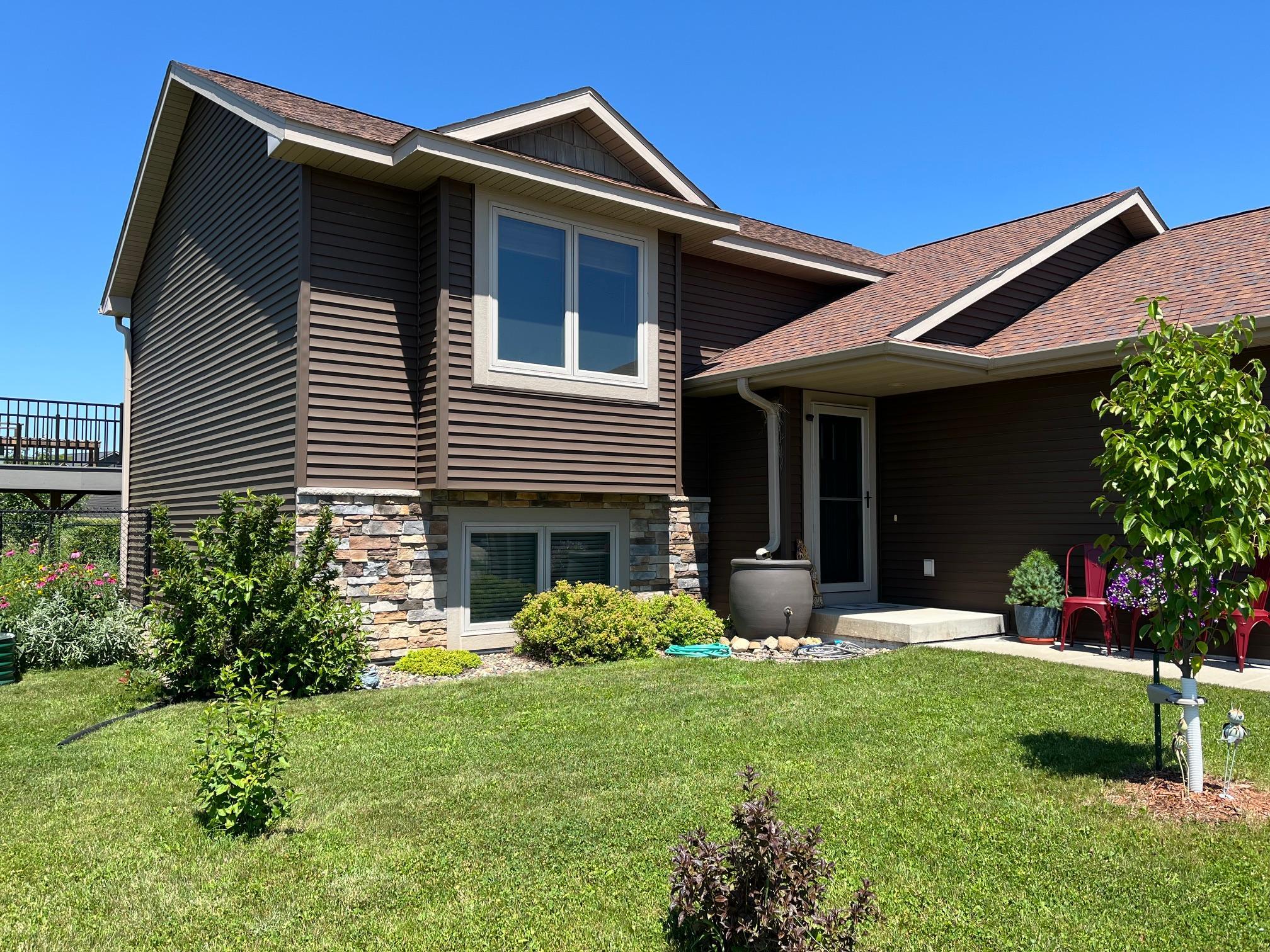 2237 Pioneer Trail