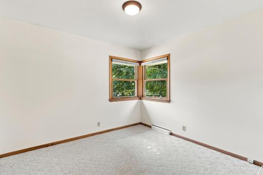 16403 Seymour Drive, Minnetonka, MN 55345