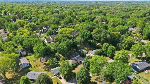 16403 Seymour Drive, Minnetonka, MN 55345