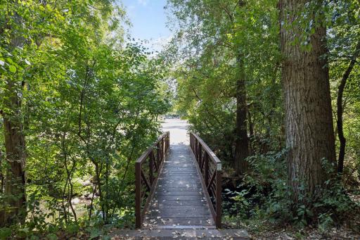 Nine Mile Creek is adjacent to this property and Bredesen Park is across the street!