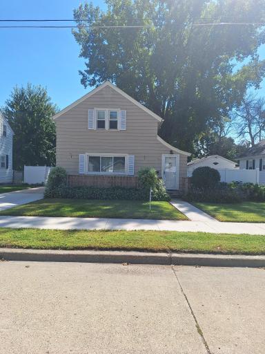 806 8th Avenue SE, Austin, MN 55912
