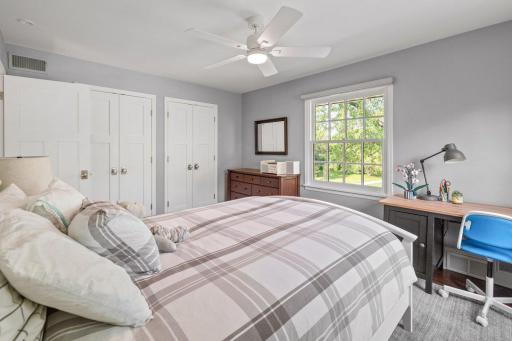 4801 Larkspur Lane, Edina, MN 55435