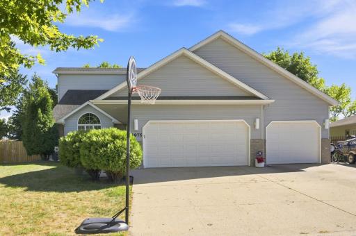 1975 29th Street Circle S, Moorhead, MN 56560