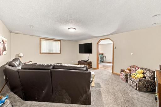 1975 29th Street Circle S, Moorhead, MN 56560