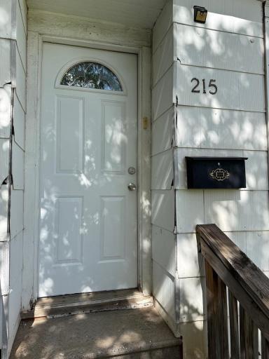 215 6th Street S, Virginia, MN 55792