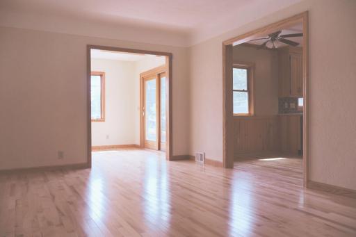Living Room.jpg