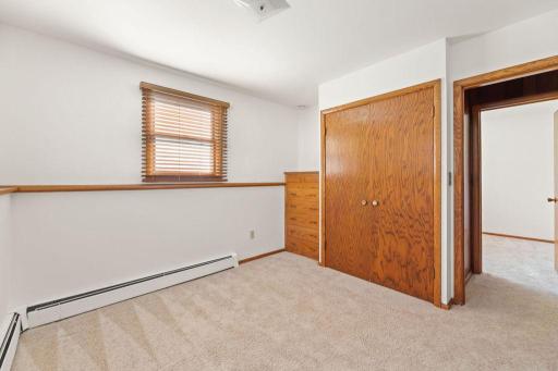 2807 Edgewood Drive N, Fargo, ND 58102