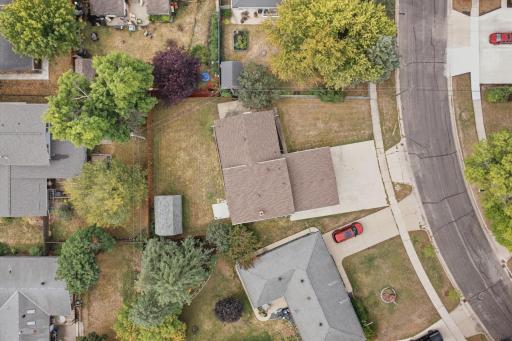 2807 Edgewood Drive N, Fargo, ND 58102