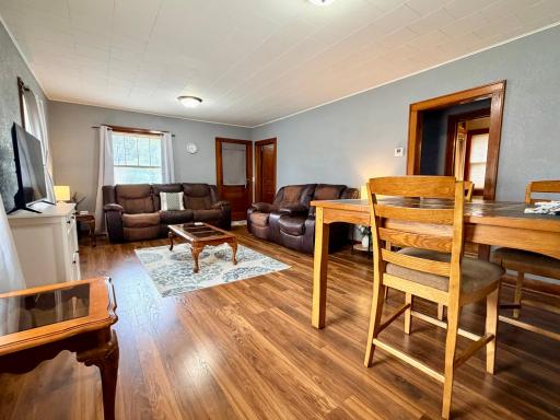 330 E 4th Street, Lismore, MN 56155
