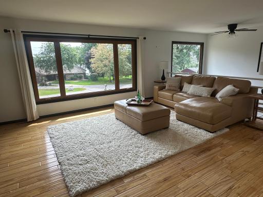 20 Willow Wood Drive, Excelsior, MN 55331