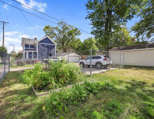 2605 17th Avenue S, Minneapolis, MN 55407