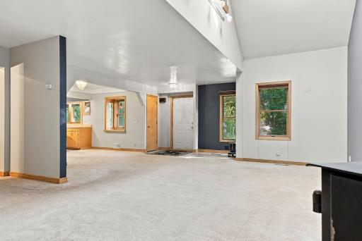 13-web-or-mls-3549_Orchard_Avenue_North_Minneapolis_07914.jpg
