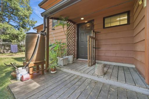 82-web-or-mls-3549_Orchard_Avenue_North_Minneapolis_08224.jpg