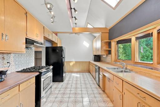 23-web-or-mls-3549_Orchard_Avenue_North_Minneapolis_07989.jpg