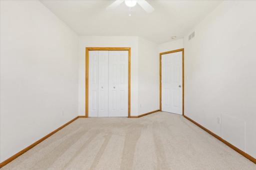 8549 Woodland Curve, Saint Bonifacius, MN 55375