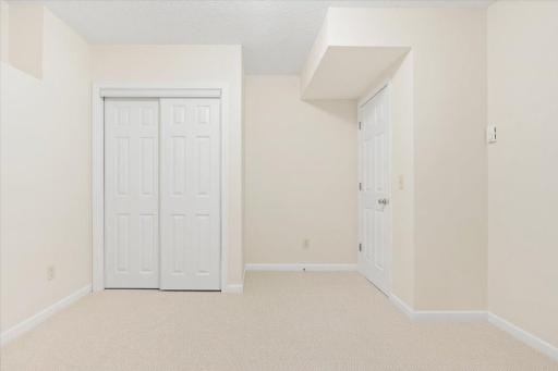 8549 Woodland Curve, Saint Bonifacius, MN 55375