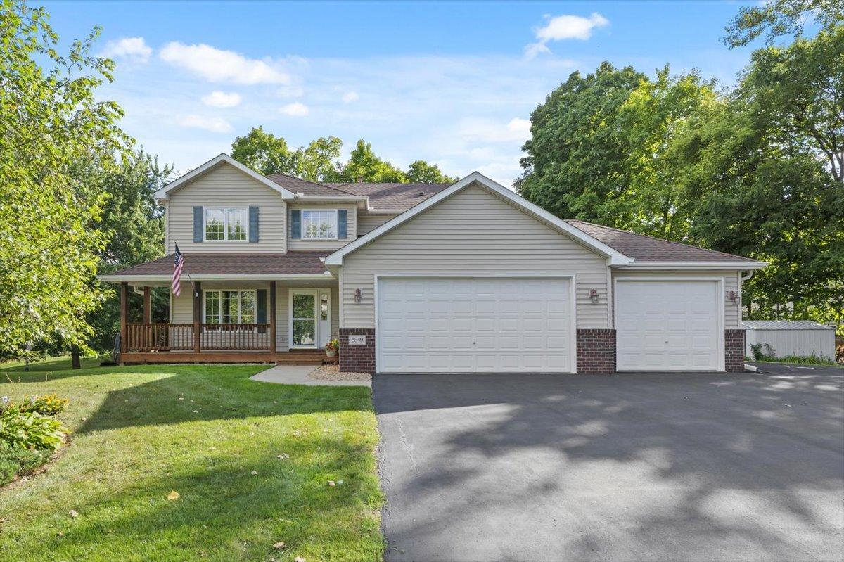 Property photo for 8549 Woodland Curve, Saint Bonifacius, MN 55375