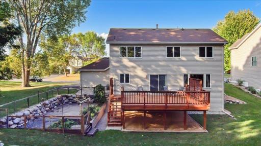 8549 Woodland Curve, Saint Bonifacius, MN 55375