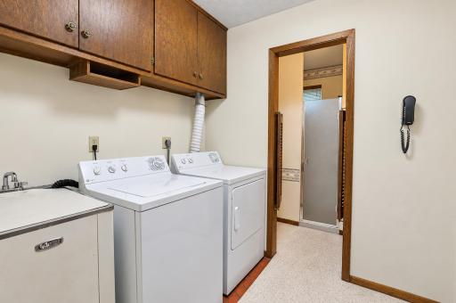1610 Woodhaven Place, Owatonna, MN 55060