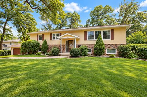 1610 Woodhaven Place, Owatonna, MN 55060
