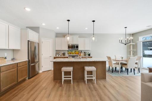 Eat-In Kitchen