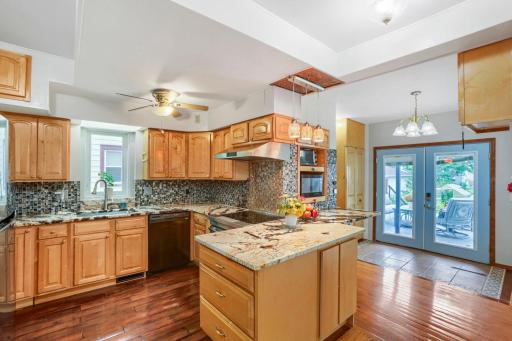 Under Cabinet Lighting