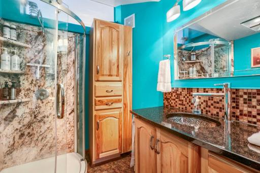 Remodeled Bath w/ Lighted Vanity