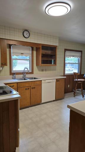500 N Minnesota Street, Marshall, MN 56258