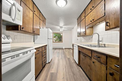 3108 5th Street S, 9, Moorhead, MN 56560