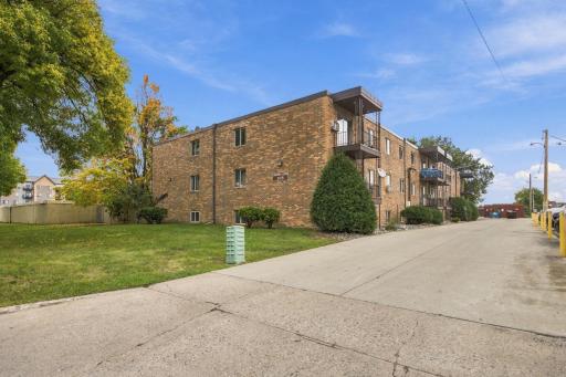 3108 5th Street S, 9, Moorhead, MN 56560