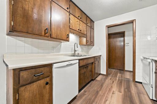 3108 5th Street S, 9, Moorhead, MN 56560