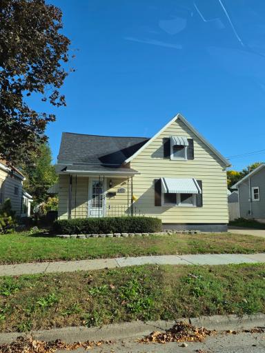 572 E Belleview Street, Winona, MN 55987