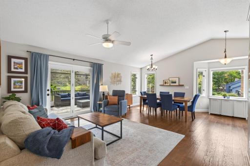 13755 94th Avenue N, Maple Grove, MN 55369